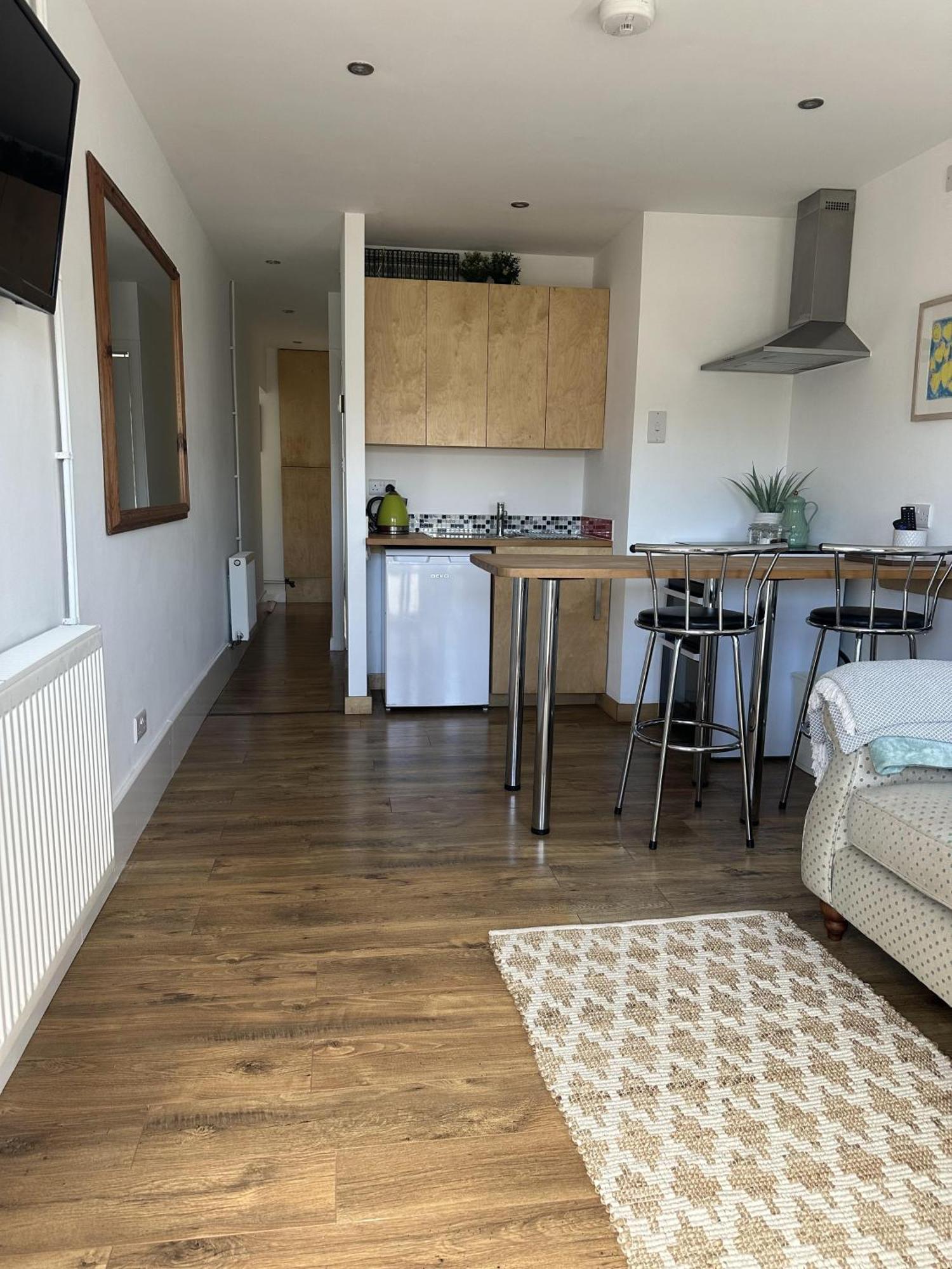 Cozy Coastal Lodge In Hayle Esterno foto
